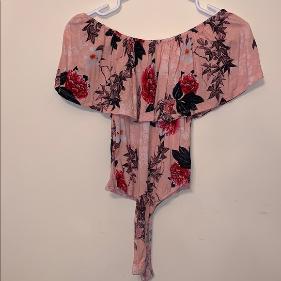 Revamped Tops - 💚2/30$💚 Off the shoulder ruffle bodysuit